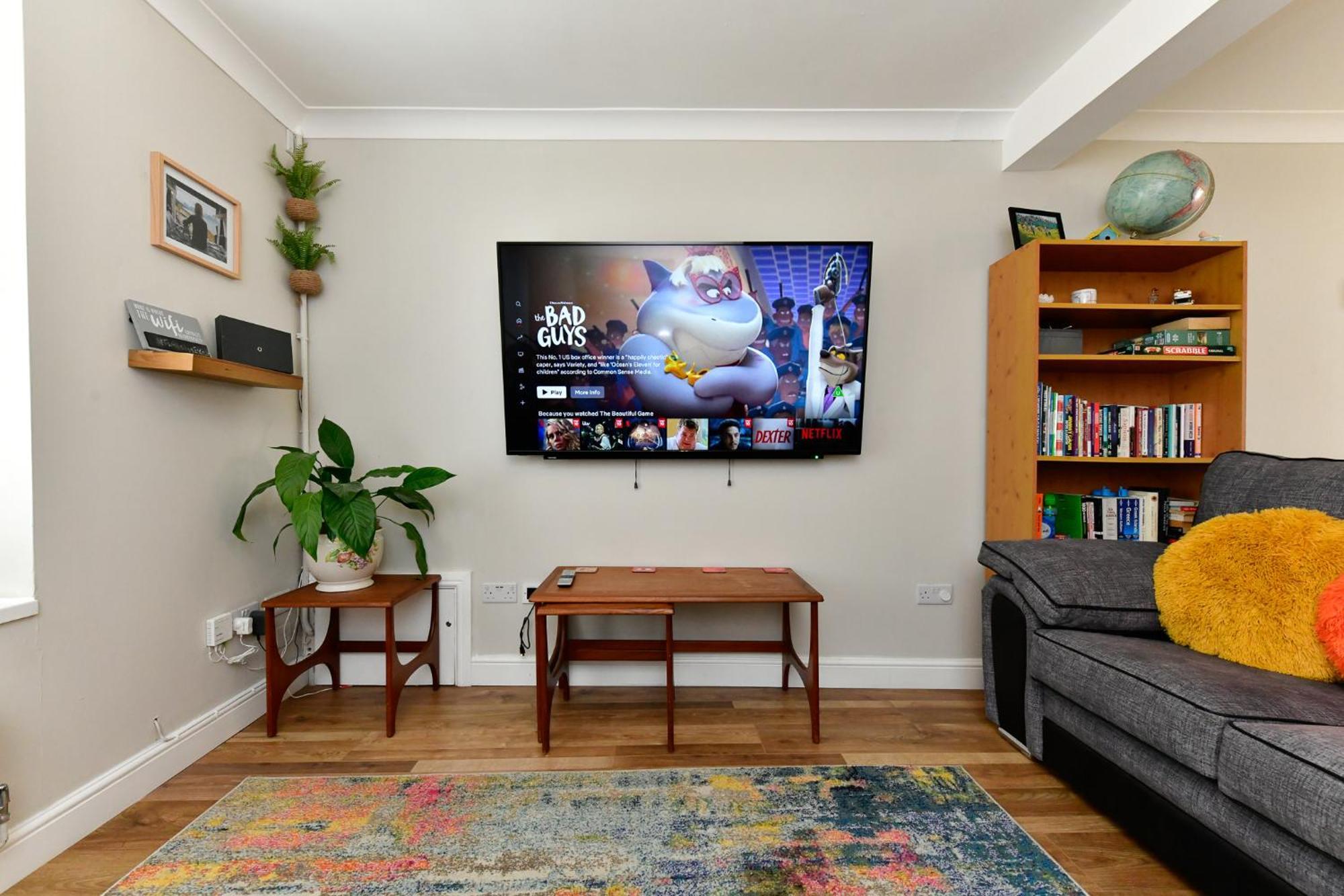 Free Parking - Heart Of The City - Superb Townhouse & Garden - Peaceful Area But Only 5Min Walk To Beach, Shops, Bars, Arena, Marina, Parks Свонсі Екстер'єр фото
