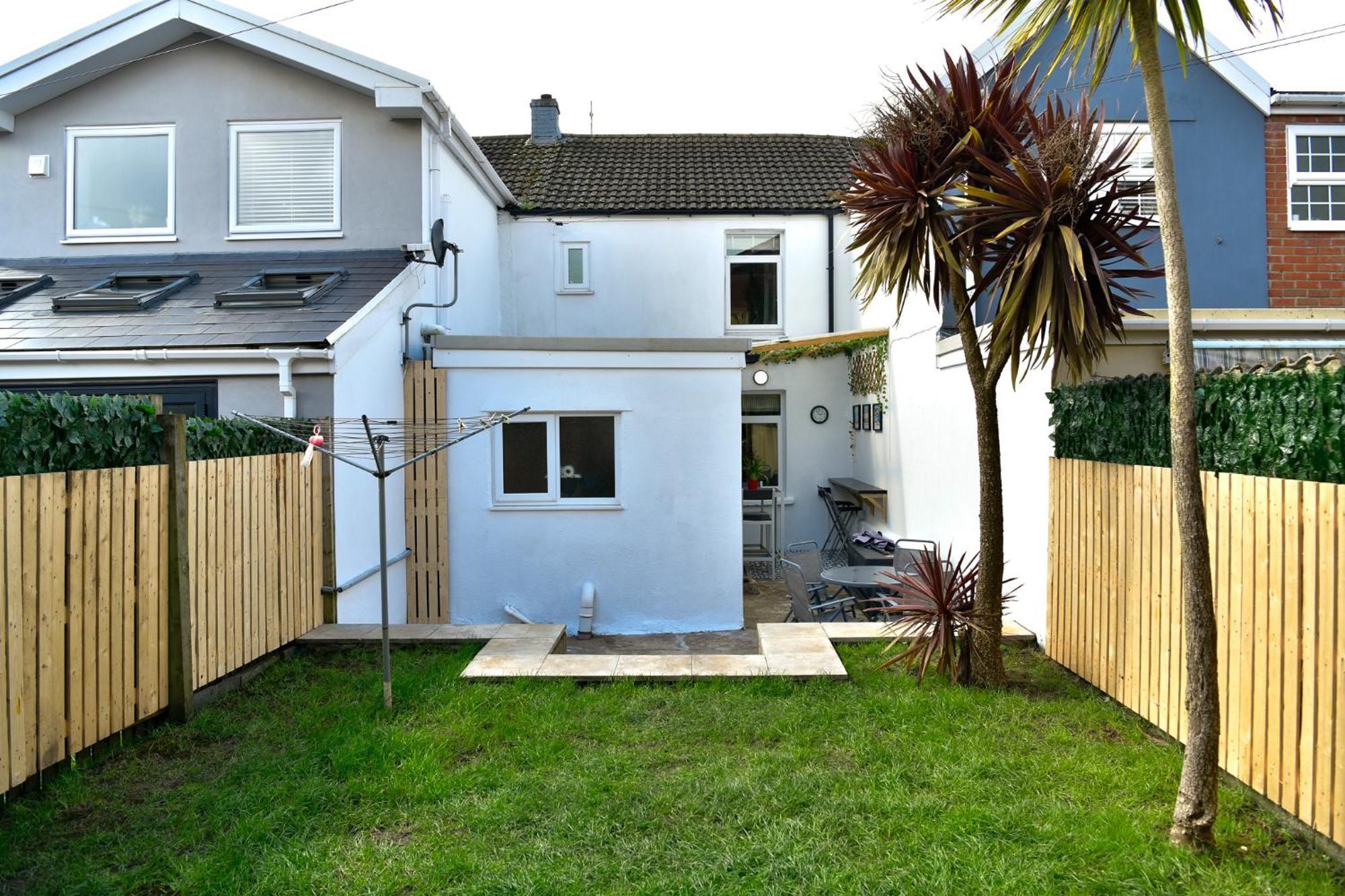 Free Parking - Heart Of The City - Superb Townhouse & Garden - Peaceful Area But Only 5Min Walk To Beach, Shops, Bars, Arena, Marina, Parks Свонсі Екстер'єр фото